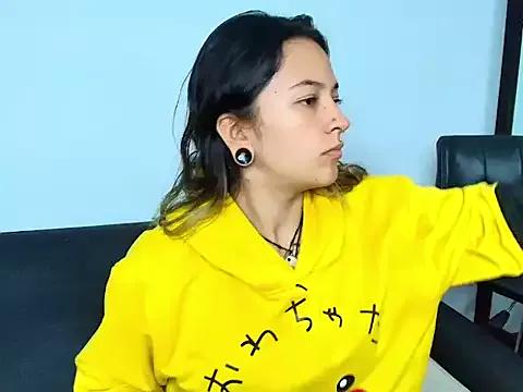 Kitty_ravee from StripChat is Freechat