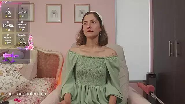 KittyAna from StripChat is Freechat