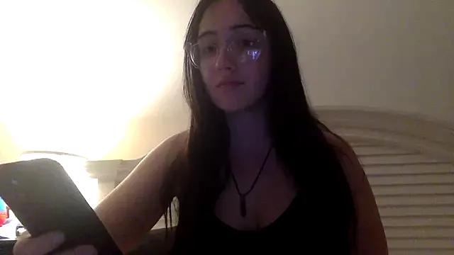 kittygrl302 from StripChat