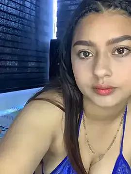 Kittyy_Hott_ from StripChat