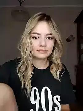 Girls: discover live performances with matured cam models, from teasing to fixations, in a variety of stunning live sex cams.