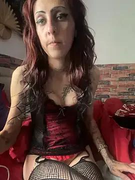 kriszy_baby from StripChat is Freechat