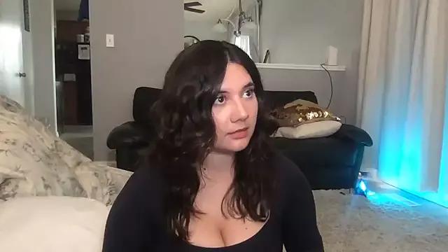 Girls: discover live performances with matured cam models, from teasing to fixations, in a variety of stunning live sex cams.