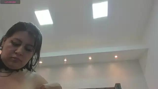 Lady_Rouse_ from StripChat is Freechat
