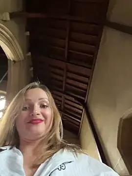 LadyTatiana_Madam from StripChat is Freechat