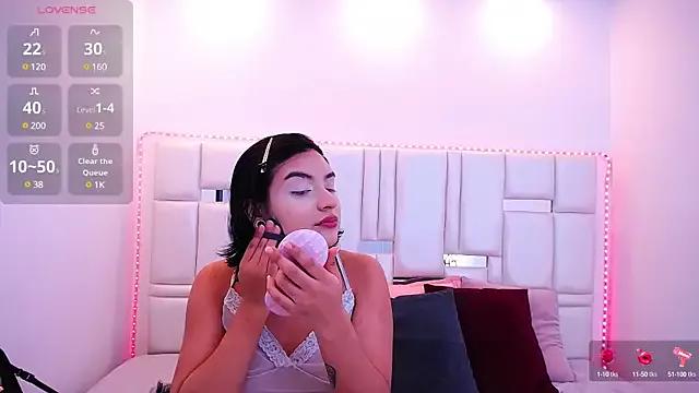 Girls: discover live performances with matured cam models, from teasing to fixations, in a variety of stunning live sex cams.