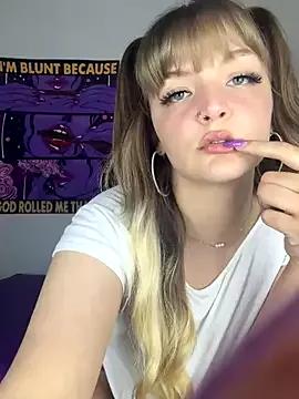lalabanks69 from StripChat