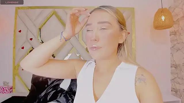 Lannajansen from StripChat
