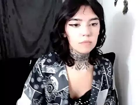 lannie_noah_ from StripChat is Freechat