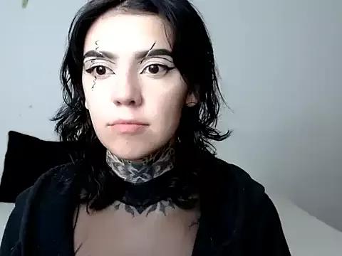 lannie_noah_ from StripChat is Freechat