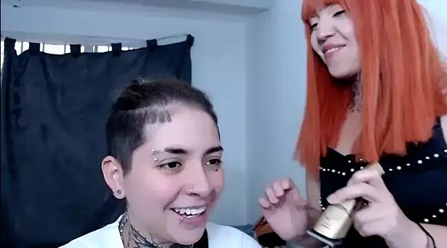 lannie_noah_ from StripChat