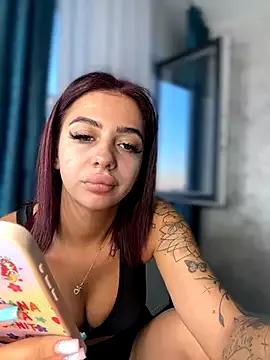 LaraVegas from StripChat