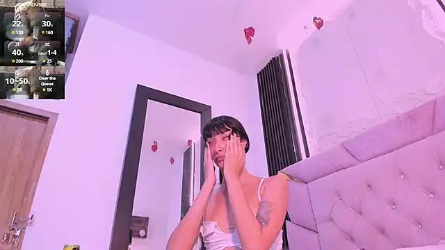 Girls: discover live performances with matured cam models, from teasing to fixations, in a variety of stunning live sex cams.