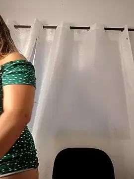 Girls: discover live performances with matured cam models, from teasing to fixations, in a variety of stunning live sex cams.