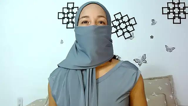 Layla-Malak from StripChat