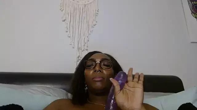 Girls: discover live performances with matured cam models, from teasing to fixations, in a variety of stunning live sex cams.