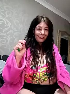 Leanne43 from StripChat is Freechat