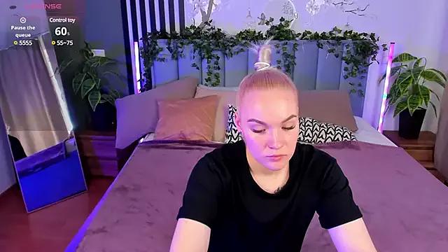 Leia_Rose from StripChat is Freechat