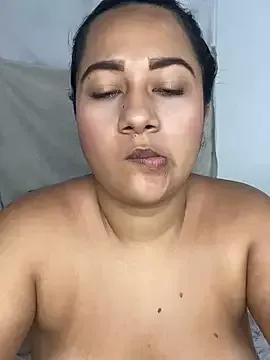 Leila__Saade from StripChat