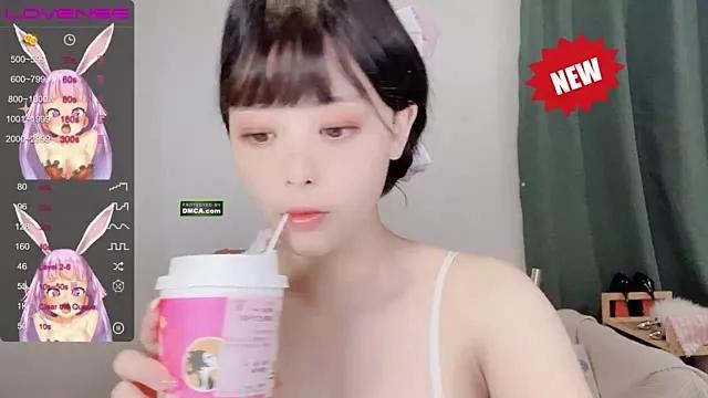 leilei- from StripChat