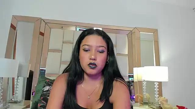 Girls: discover live performances with matured cam models, from teasing to fixations, in a variety of stunning live sex cams.