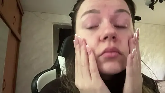 LeslySerna