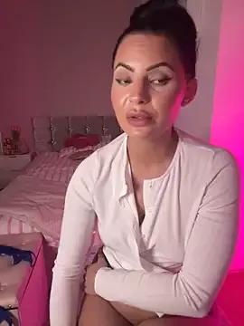 Lexy669 from StripChat is Freechat