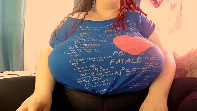 LexyDevine from StripChat is Freechat