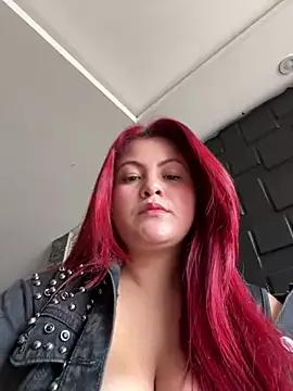 Girls: discover live performances with matured cam models, from teasing to fixations, in a variety of stunning live sex cams.