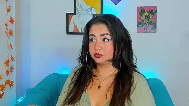 Liaah from StripChat