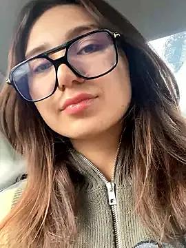LiaLove from StripChat