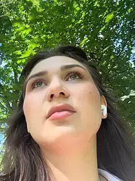 LiaLove from StripChat