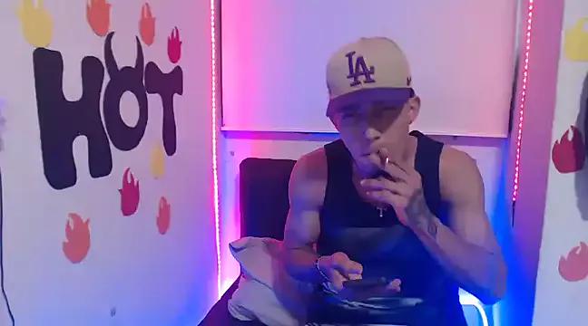 lian_boss from StripChat is Freechat