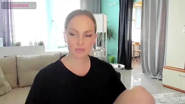 Libby_Nora from StripChat