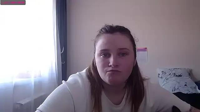Light_Luna from StripChat is Freechat