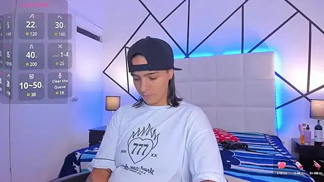 Liiam_smith_ from StripChat is Freechat