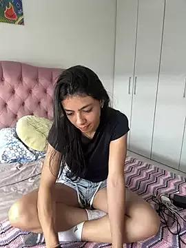 Girls: discover live performances with matured cam models, from teasing to fixations, in a variety of stunning live sex cams.