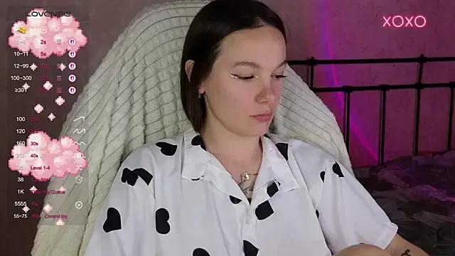 lil_luna_x from StripChat
