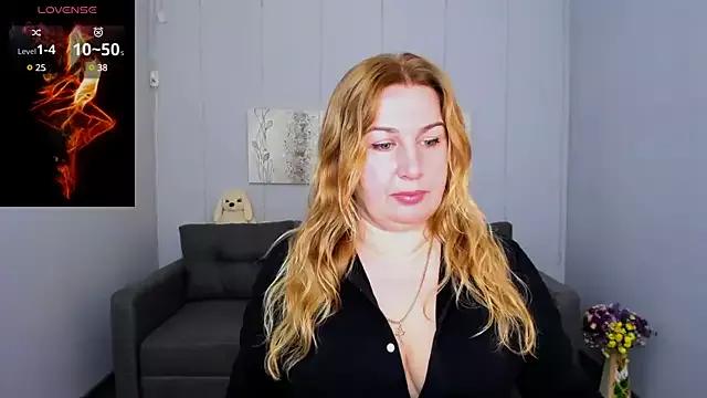 Girls: discover live performances with matured cam models, from teasing to fixations, in a variety of stunning live sex cams.