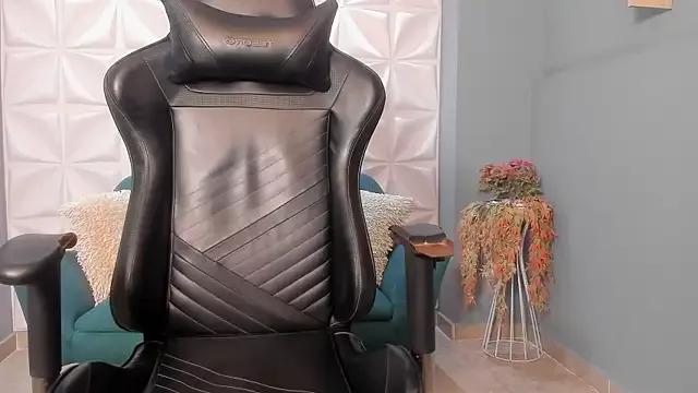 LiliBlaree from StripChat
