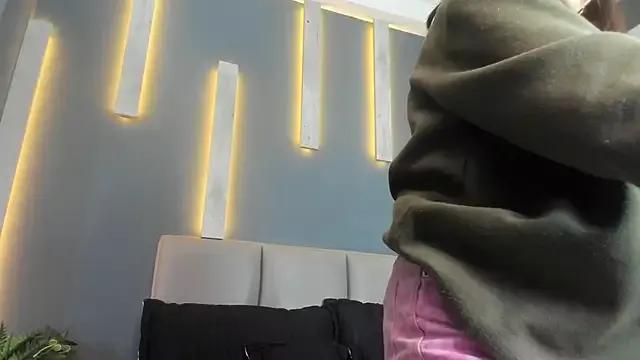 LiliBlaree from StripChat