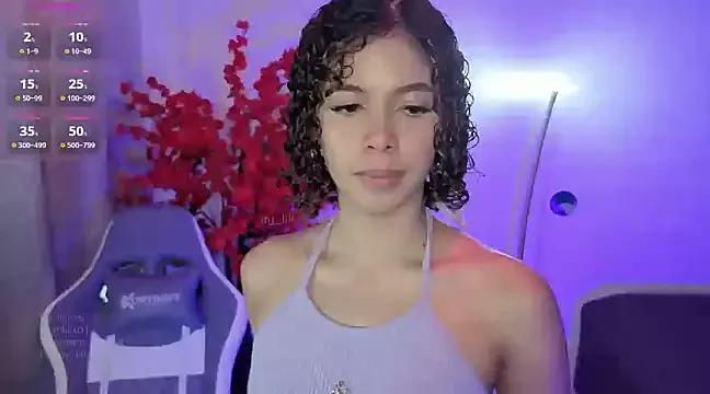 Girls: discover live performances with matured cam models, from teasing to fixations, in a variety of stunning live sex cams.