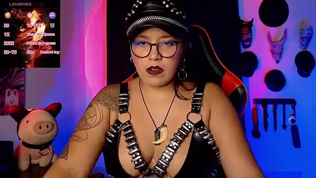 LilithSharon from StripChat
