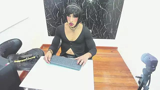 LilithThornAngelic from StripChat