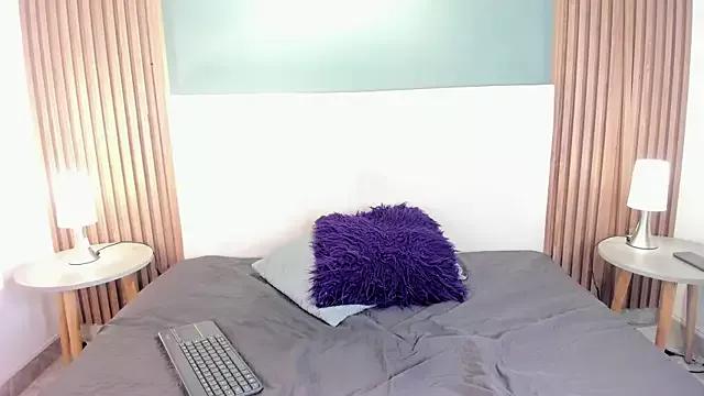 lilly_blear from StripChat