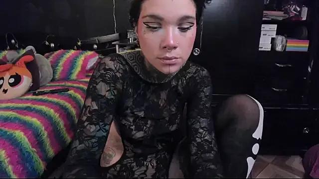 Lilmarieee from StripChat