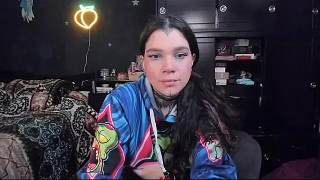 Lilmarieee from StripChat