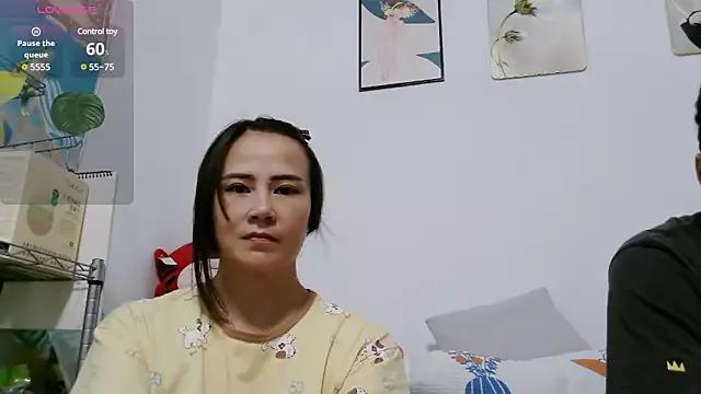 Girls: discover live performances with matured cam models, from teasing to fixations, in a variety of stunning live sex cams.