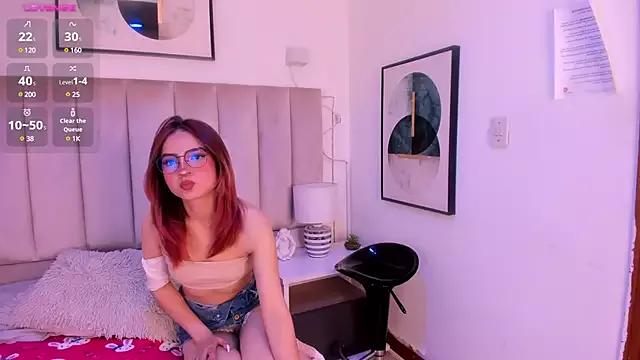Lily_Fleming from StripChat is Freechat