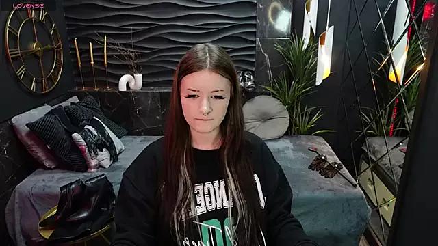 Girls: discover live performances with matured cam models, from teasing to fixations, in a variety of stunning live sex cams.